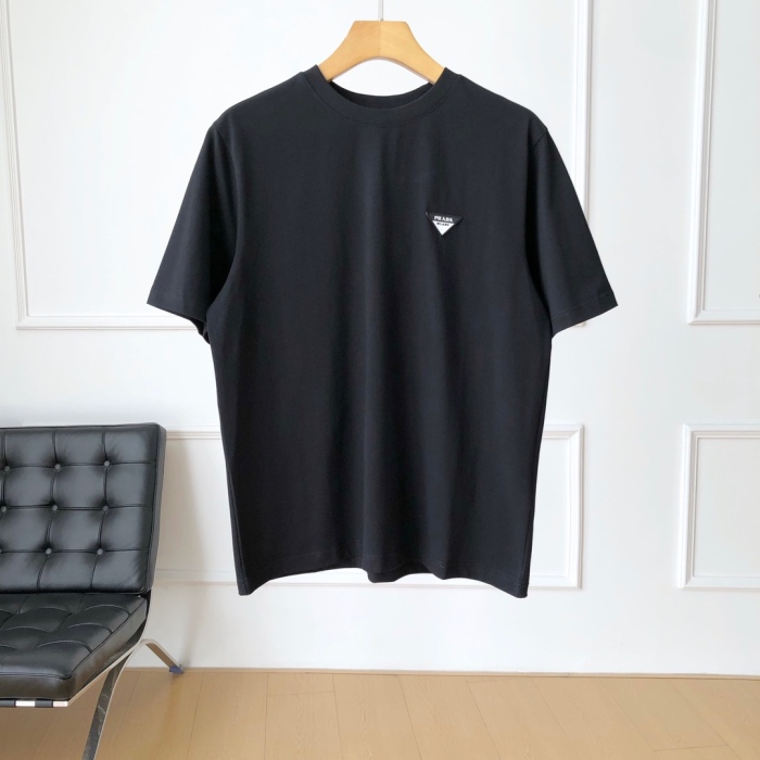 P*rada  T-Shirt  Quality D17 20240821-72