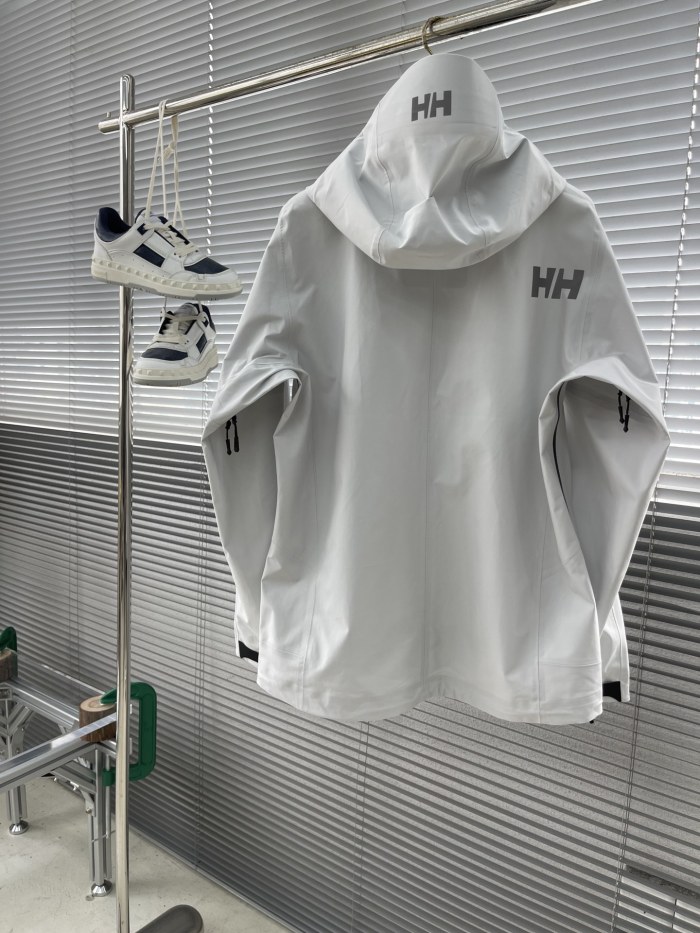 H*elly Hansen Coat Quality D17 20240821-79
