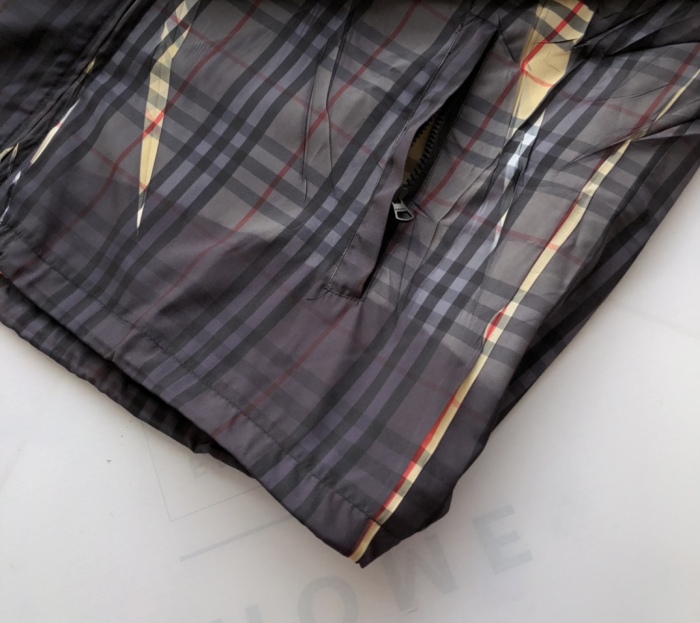B*URBERRY  Down coat  Top Quality D17 20240821-53