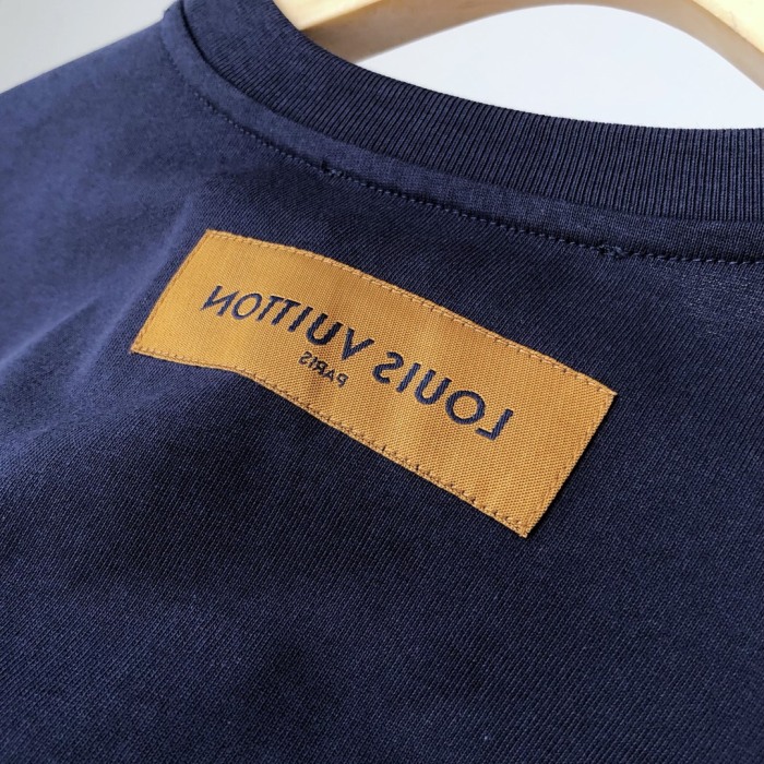L*ouis V*uitton  T-shirt Top Quality D17 20240824-4