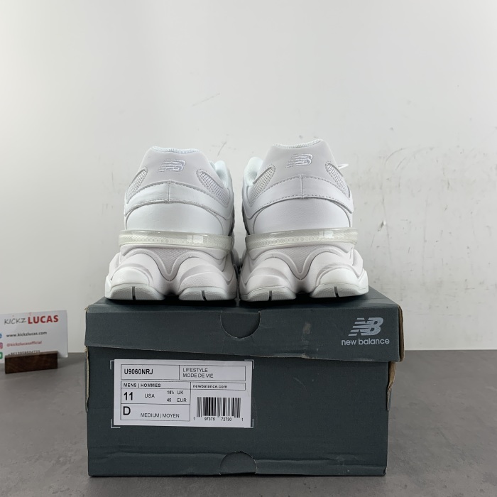 New Balance 9060 Triple White  U9060NRJ