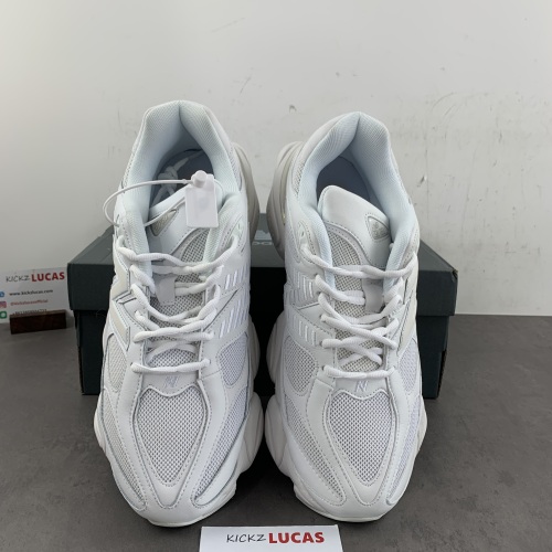 New Balance 9060 Triple White  U9060NRJ