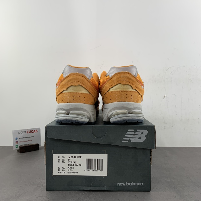 New Balance 2002R Protection Pack Vintage Orange M2002RDE