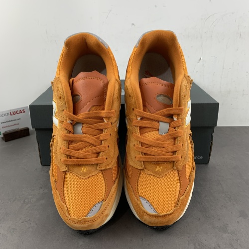 New Balance 2002R Protection Pack Vintage Orange M2002RDE