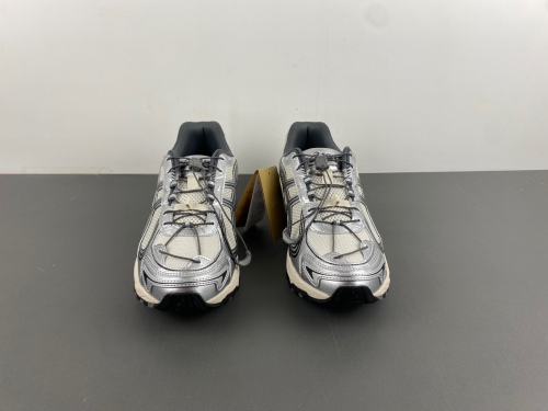 ASICS Gel-Kahana TR V4 Silver White 1203A497-200