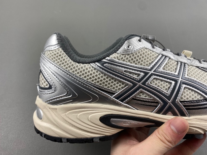 ASICS Gel-Kahana TR V4 Silver White 1203A497-200