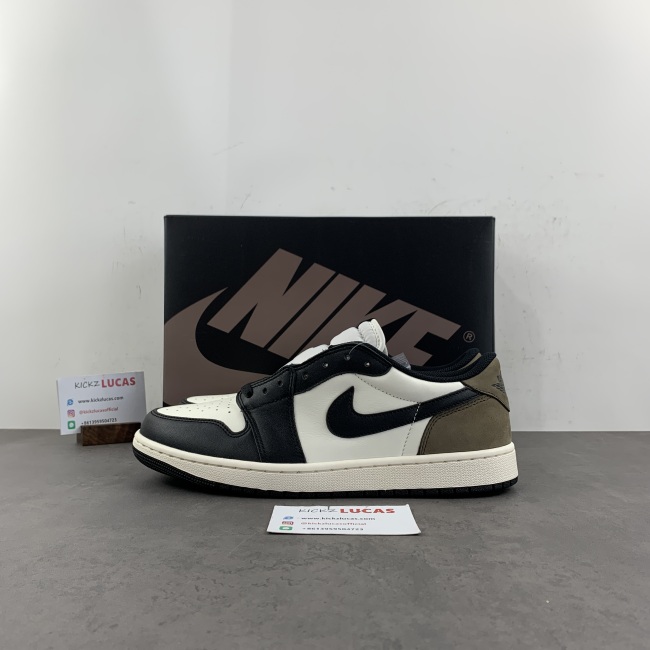 Air Jordan 1 Low Mocha CZ0790-102