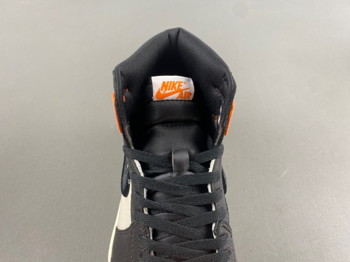 Air Jordan 1 Retro High OG Satin Shattered Backboard AV3725-010