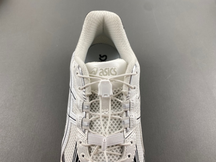 ASICS Gel-Kahana TR V4 Black White  1203A497-100