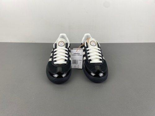 Handball Spezial Core Black White