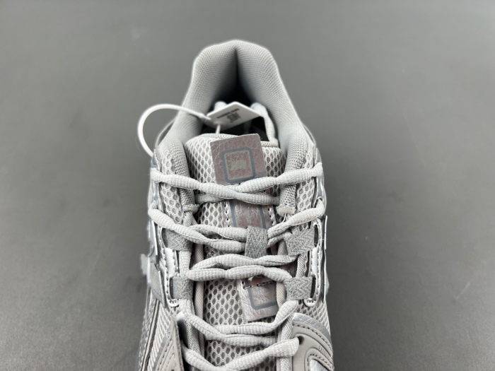 New Balance 1906A Concrete Silver Metallic  M1906AG