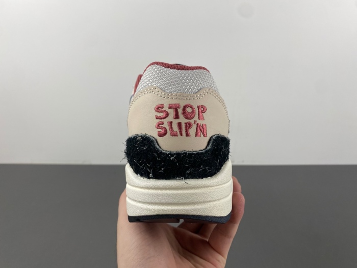 Air Max 1 Keep Rippin Stop Slippin 2.0  FD5743-200