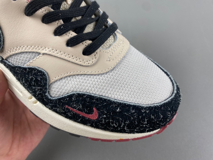 Air Max 1 Keep Rippin Stop Slippin 2.0  FD5743-200