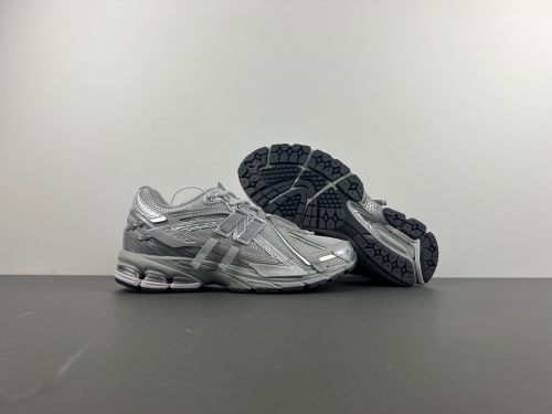 New Balance 1906A Concrete Silver Metallic  M1906AG