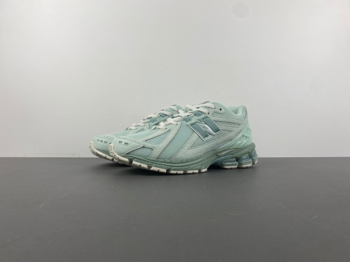 New Balance 1906R Jade Green  M1906RZC