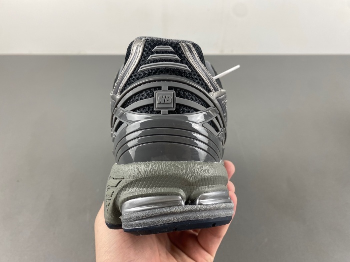 New Balance 1906R Phantom Dark Grey Metallic Silver M1906RES