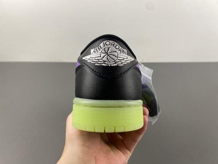 Air Jordan 1 Retro Low OG Black Raspberry HF0410-001