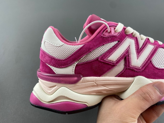New Balance 9060 Fuchsia Pink  U9060FP