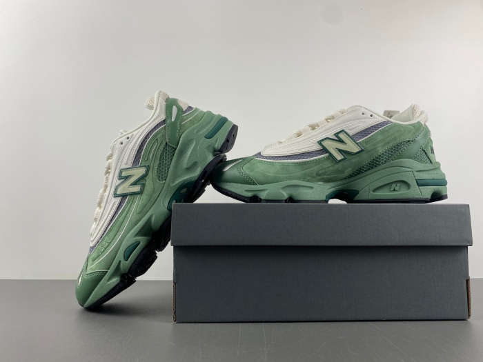 New Balance 1000 Green Grey  M1000MA