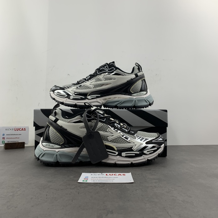 O*ff W*hite Low Tops Sneakers MK 20240510-2