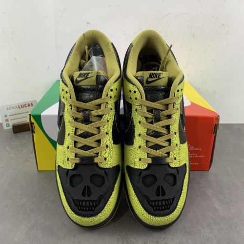 Dunk Low Retro QS Halloween Skull  HV6103-300