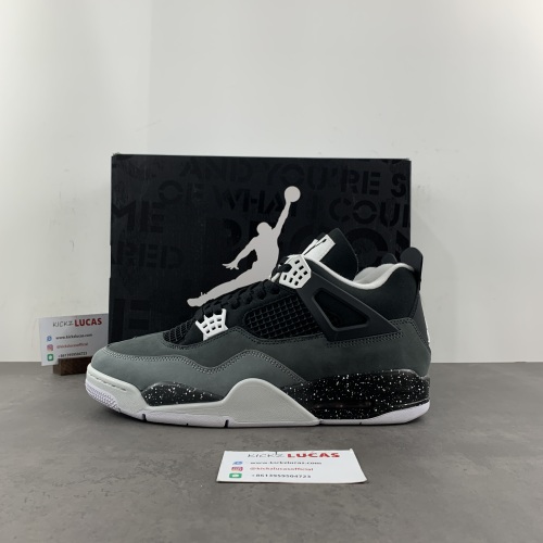 Air Jordan 4 Retro Fear Pack  FQ8138-002