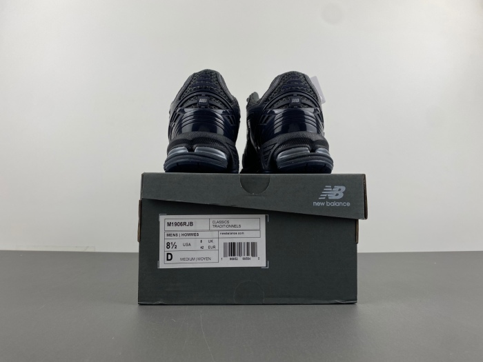New Balance 1906R Black Metallic Silver  M1906RJB