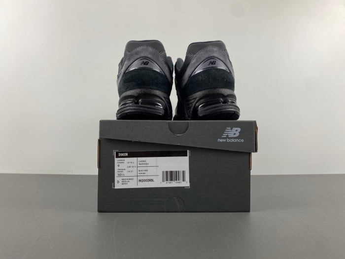 New Balance 2002R Black Dark Grey M2002RBL