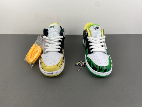 Dunk Low What the Duck Away University of Oregon PE HV1454-100
