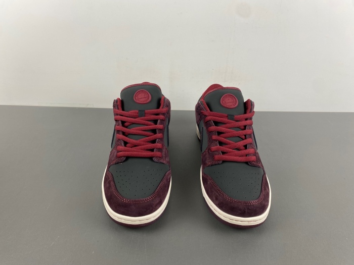 SB Dunk Low Riot Skateshop  FZ1289-200