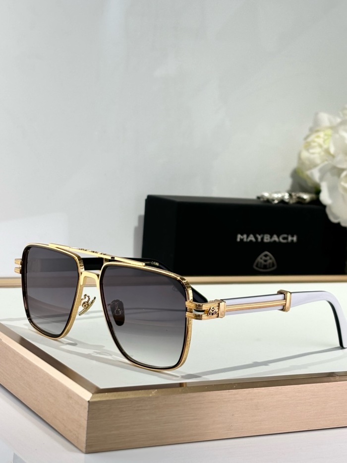 T*henri Glasses Top XX 20250113-44