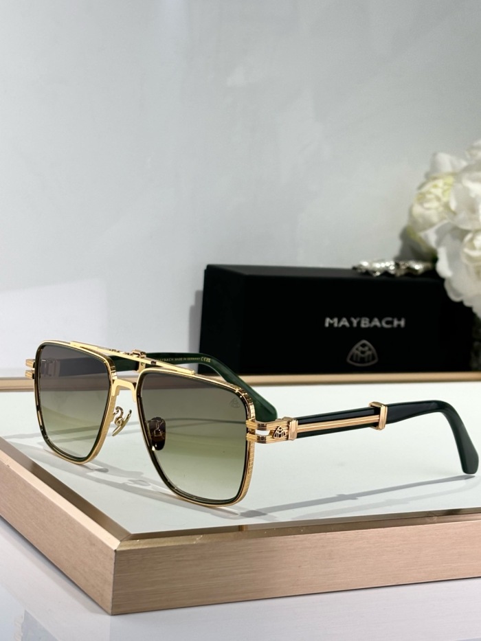 T*henri Glasses Top XX 20250113-44