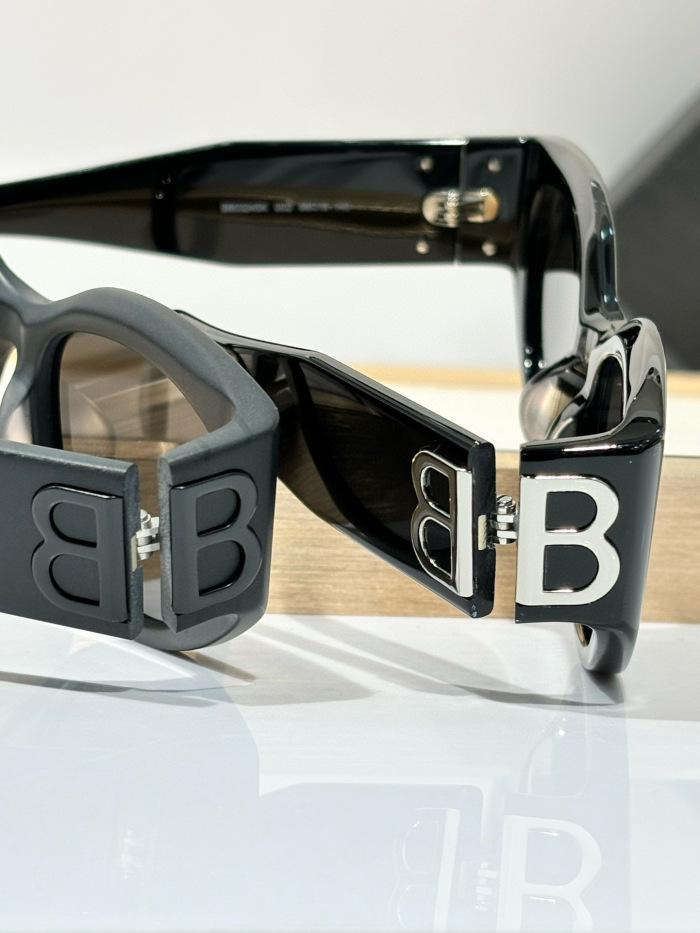 B*alenciaga Glasses Top XX  20250113-32
