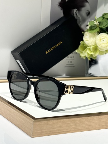 B*alenciaga  Glasses Top XX 20250113-35