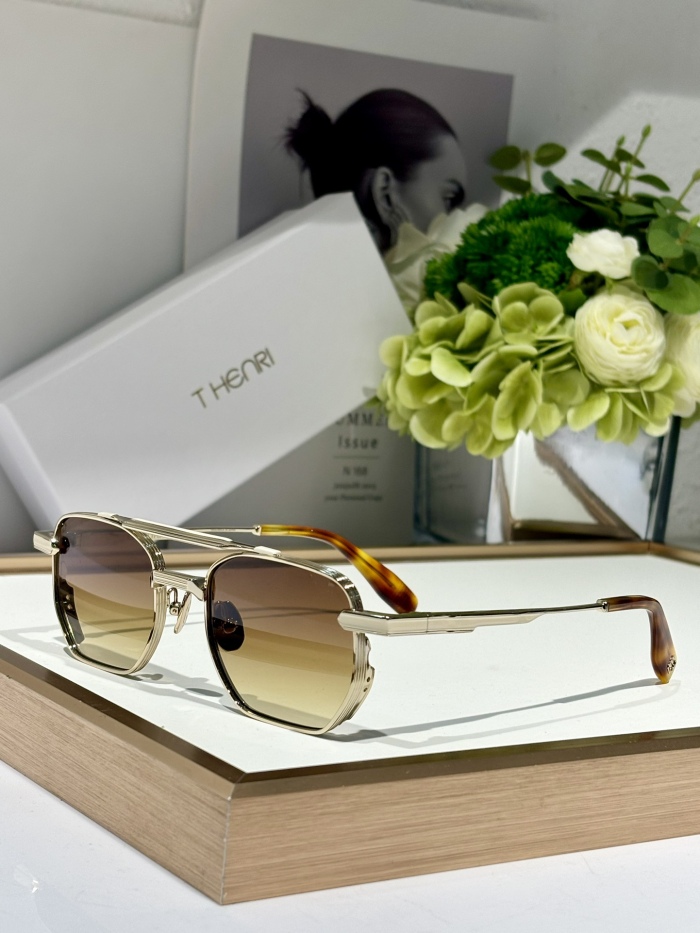 T*henri Glasses Top XX 20250113-44