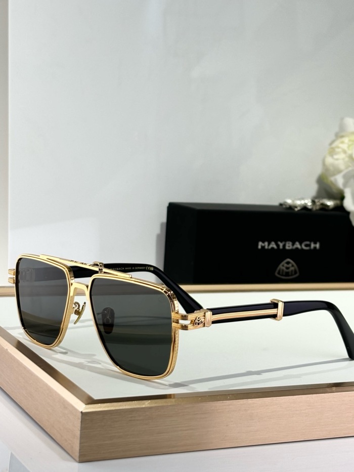 T*henri Glasses Top XX 20250113-44