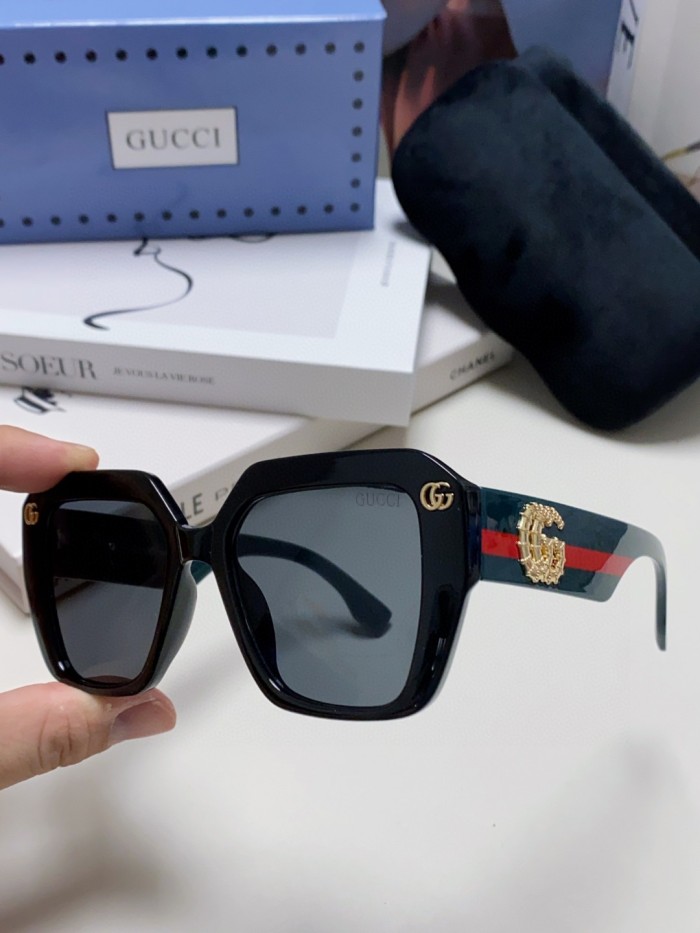 G*ucci  Glasses Top XX 20250402-20