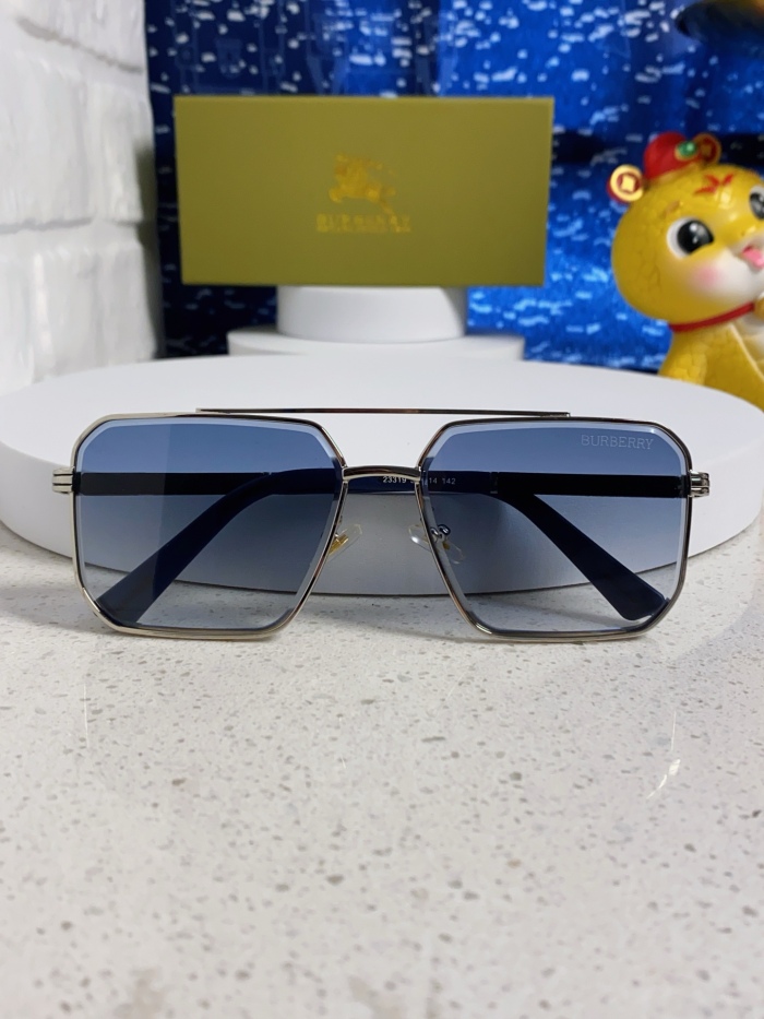B*urberry  Glasses Top XX 20250402-2