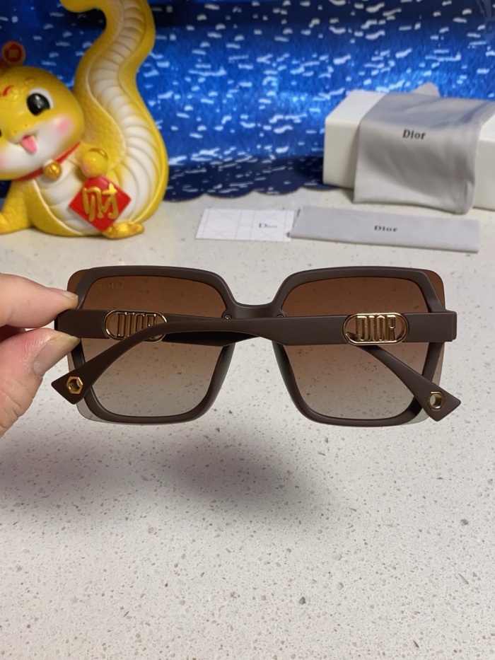 D*ior Glasses Top XX 20250401-33