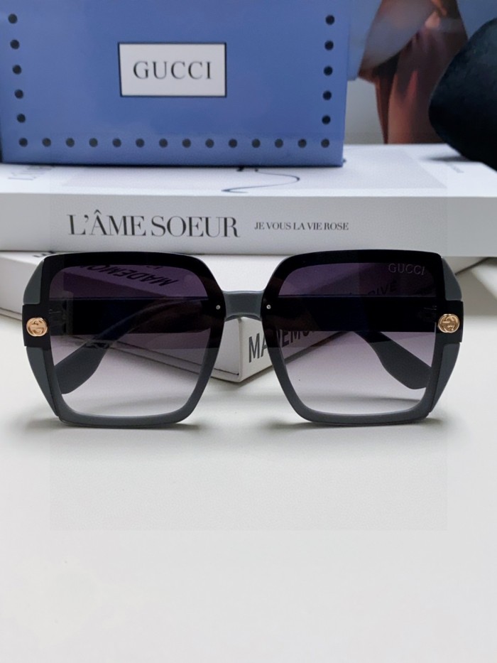 G*ucci  Glasses Top XX 20250402-19