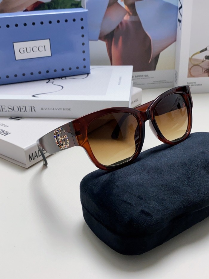 G*ucci  Glasses Top XX 20250402-17