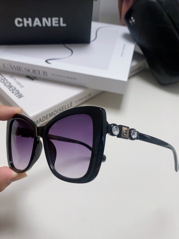 C*hanel Glasses Top XX 20250402-13