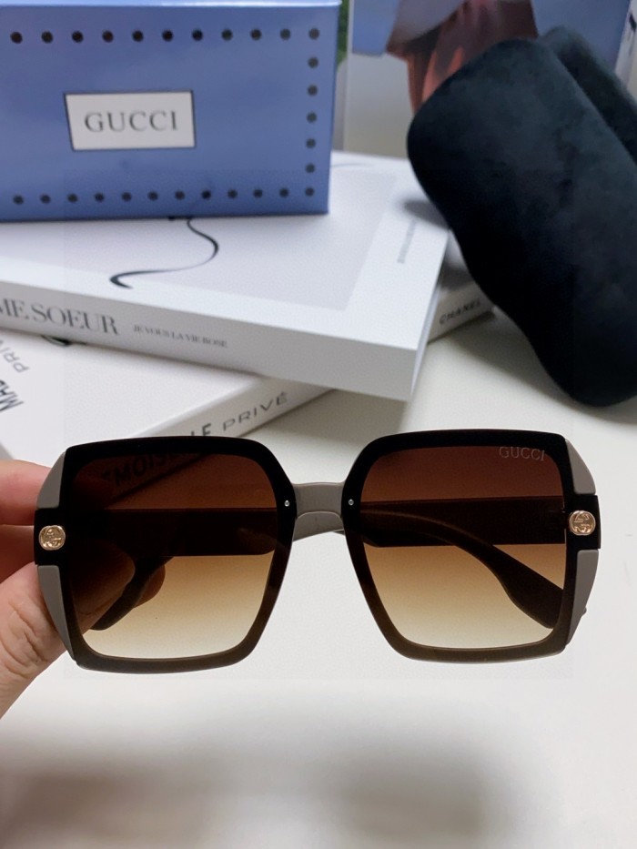 G*ucci  Glasses Top XX 20250402-19
