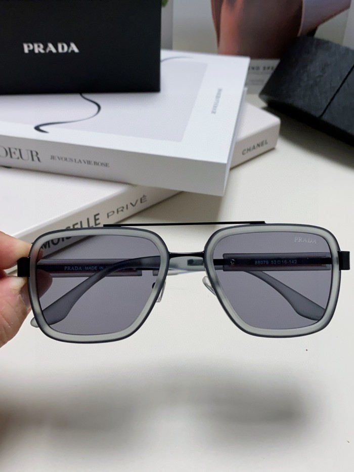 P*rada Glasses Top XX20250402-7