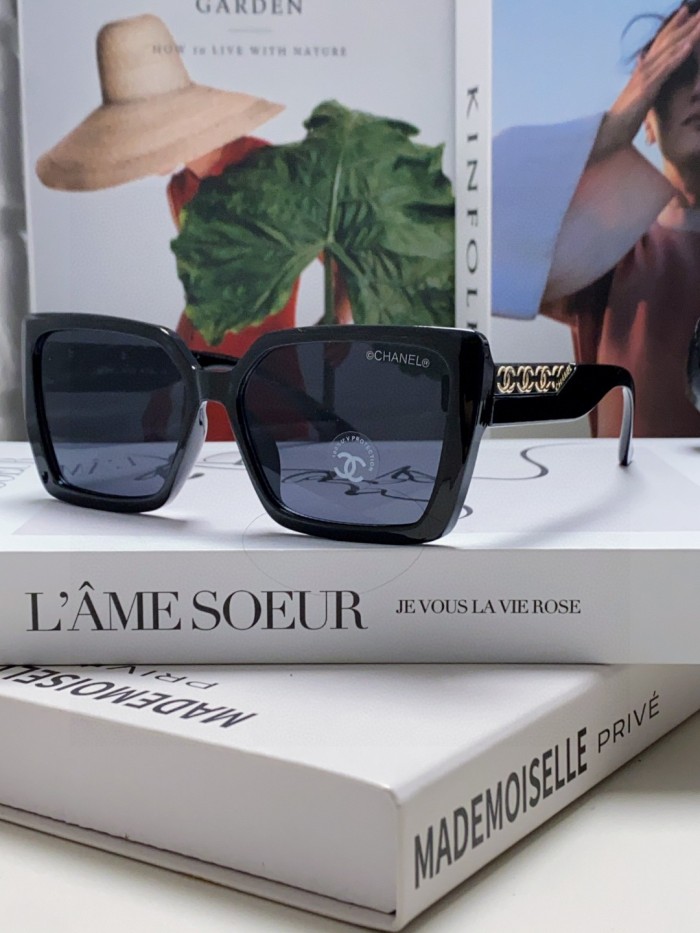 C*hanel Glasses Top XX 20250401-30