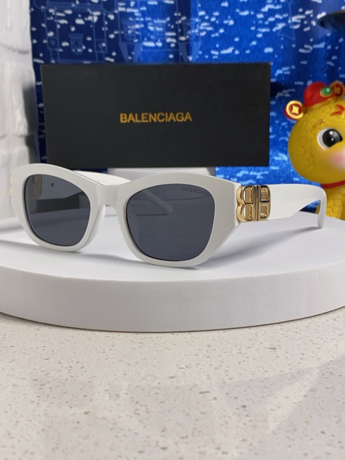 B*alenciaga  Glasses Top XX 20250401-32
