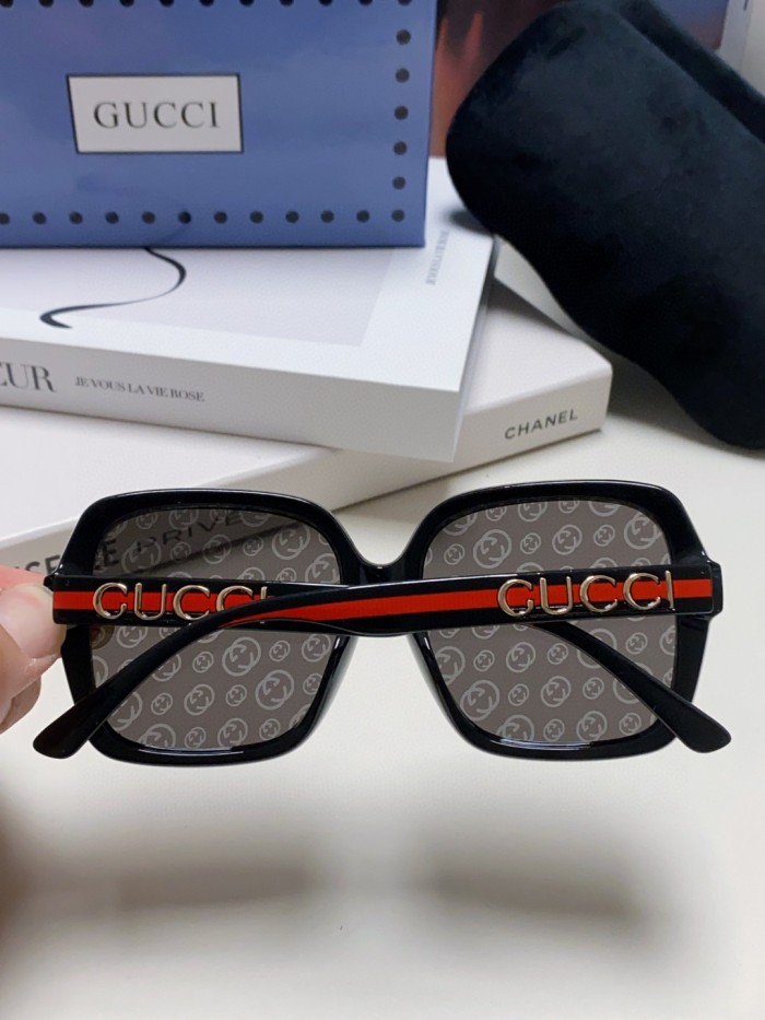 G*ucci  Glasses Top XX 20250402-18