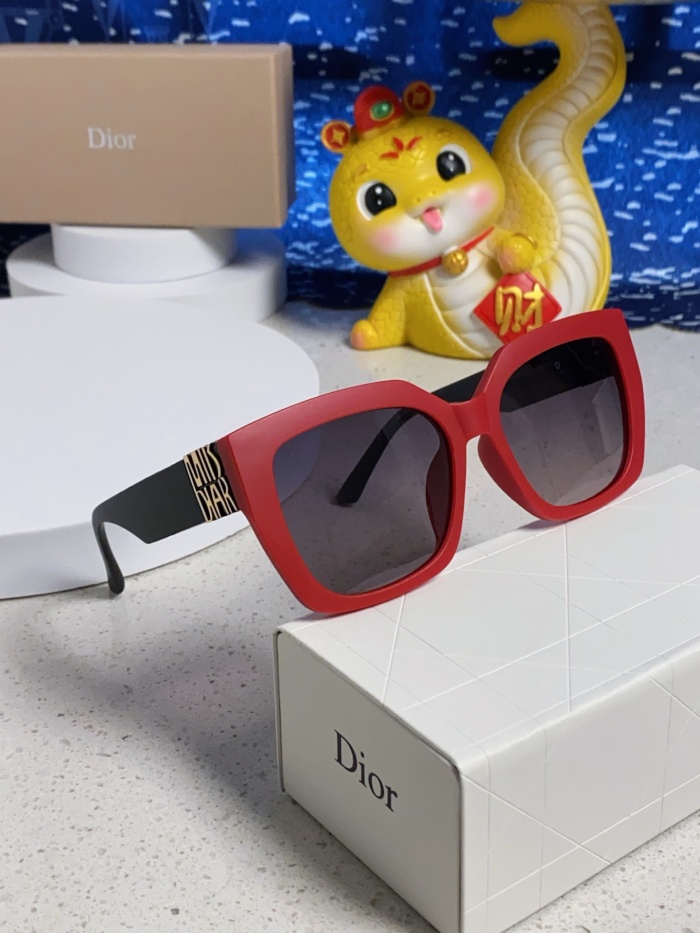 D*ior Glasses Top XX 20250401-15