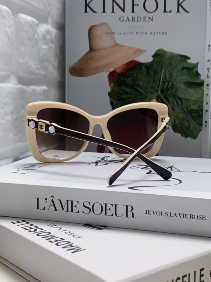 C*hanel Glasses Top XX 20250402-13