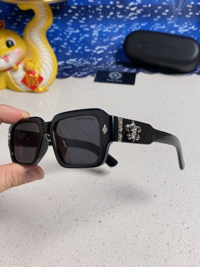 C*HROME H*EART Glasses Top XX 20250402-3